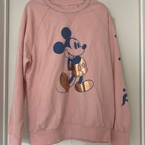 Disneyland park exclusive Mickey Mouse sweater
